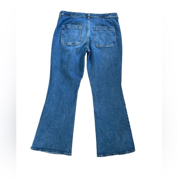 Universal Thread Denim Flare Jeans - Picture 2 of 5